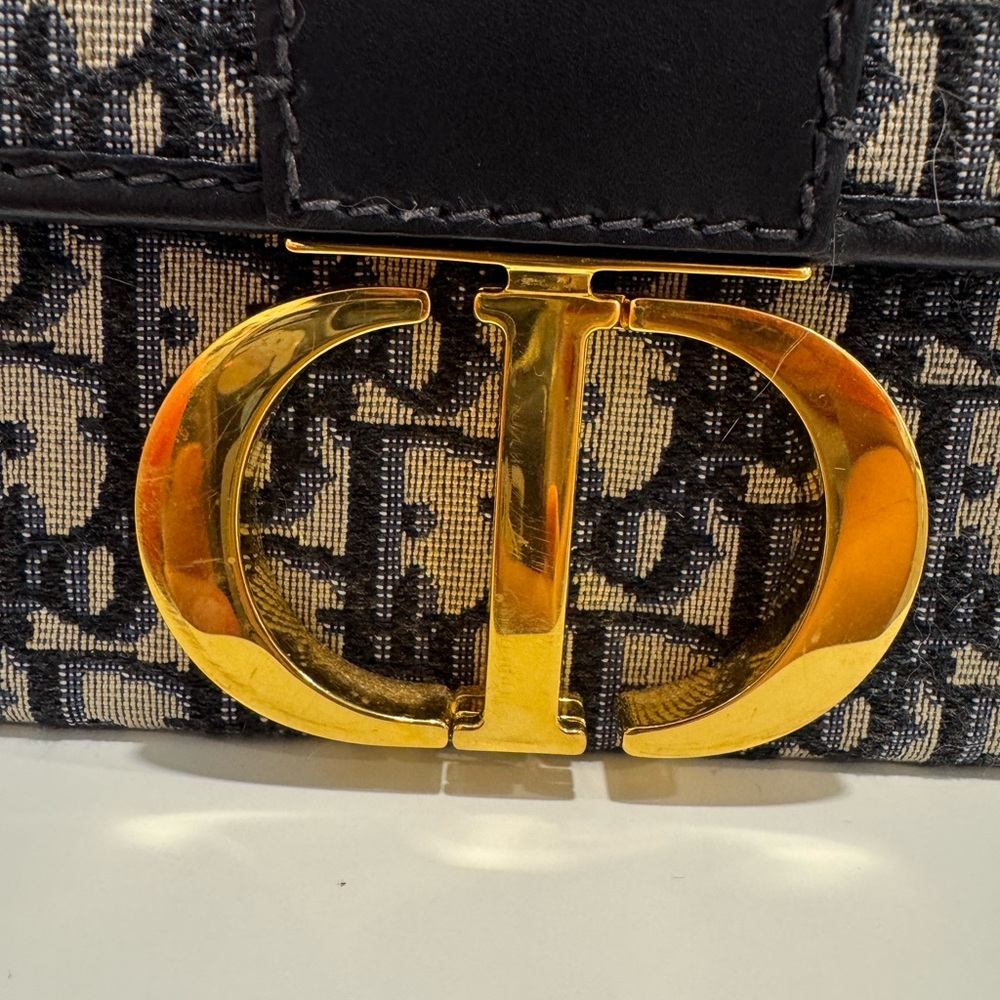 Dior 30 Montaigne Box Bag - Picture 4 of 7